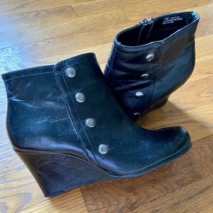 Areosoles low cut boots
